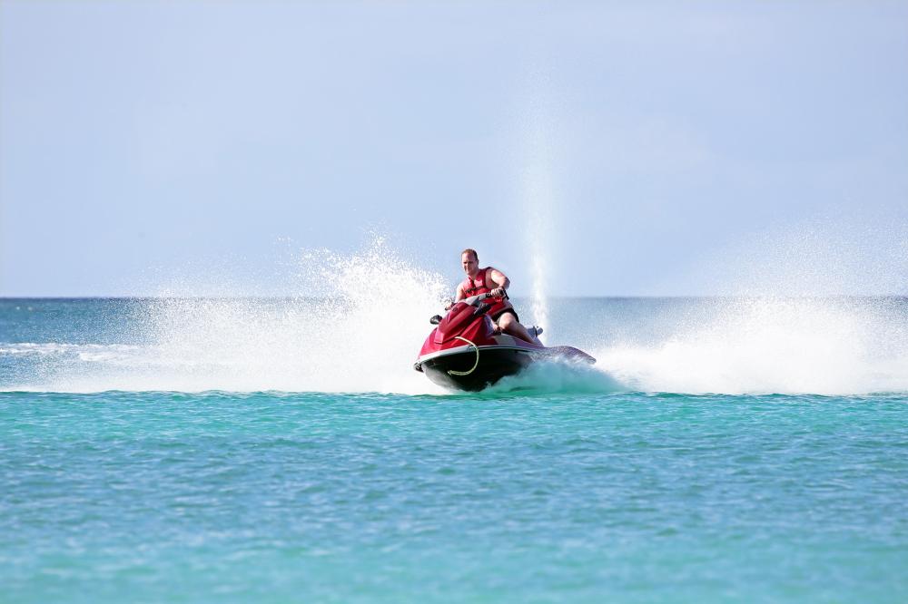 Jet ski